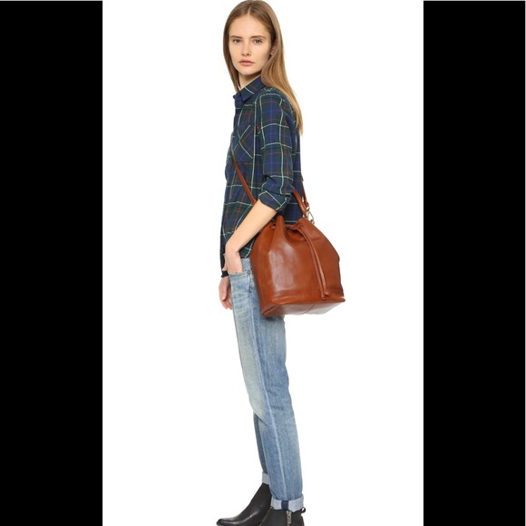 Last one NWT Madewell Lafayette Leather BucketBag - Picture 4 of 7